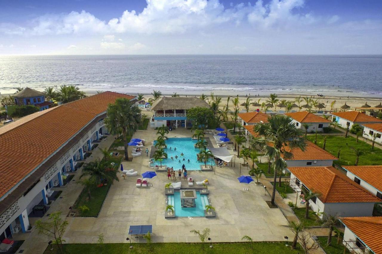 Djembe Beach Resort Kololi Exterior foto